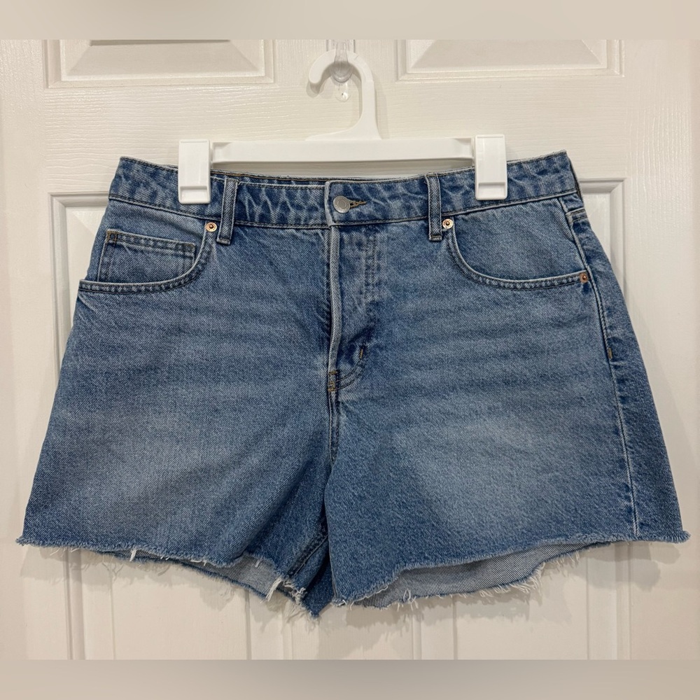 H&M Women's Denim Shorts, Size 10, High Waist